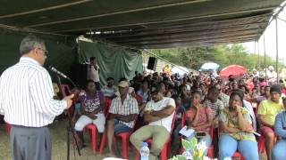 Réunion entre les squatters des quartiers de Tranquebar [upl. by Antoni280]