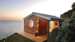 THE EDGE AN IDYLLIC BEACH COTTAGE IN CORNWALL [upl. by Amsirak]