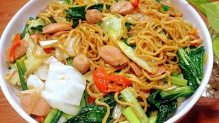 RESEP MIE GORENG CUMA PAKAI BUMBU IRIS SUPER SIMPLE [upl. by Kcirddehs540]