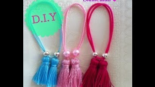 Pulsera con Borlas o Flequillos Tutorial DIY [upl. by Enaj]