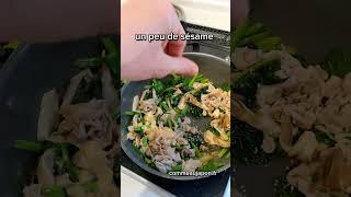 Recette japonaise express  Porc champignons et épinards sauce miso [upl. by Dymoke]