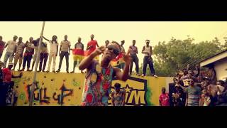 Stonebwoy  Pull Up Remix ft Patoranking Official video [upl. by Nylidnarb]