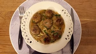 UNE RECETTE À LA CARTE 6  Boulettes Salisbury [upl. by Mighell]