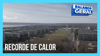 DF bate novo recorde de temperatura e termômetros marcam 375°C no fim de semana  Balanço Geral DF [upl. by Lilli]