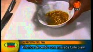 Receta Cocina Pinchos cerdo pt3 201101053gp [upl. by Eesdnil107]