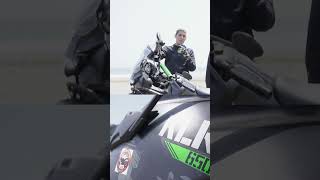 KAWASAKI KLR 650  REVIEW 😱😱😱 shorts videocontent moto [upl. by Yelime]