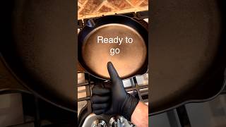 How to season cast iron in minutes castironcooking nooven aintnobodygottimeforthat [upl. by Coraline213]