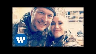 Blake Shelton  Happy Anywhere feat Gwen Stefani Official Music Video [upl. by Lenahtan]