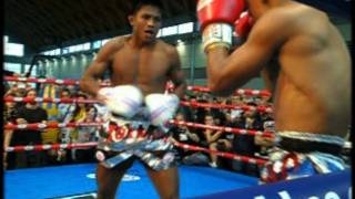 Buakaw VS Saenchai [upl. by Teriann]