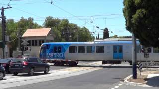 Trains and Trams at the Riversdale tram Square Metro Trains amp Yarra Trams [upl. by Middlesworth]