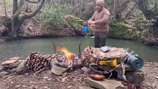 İLKEL YÖNTEMLER İLE ALABALIK PİŞİRME   Cooking Trout with Primitive methods chicken [upl. by Leis126]