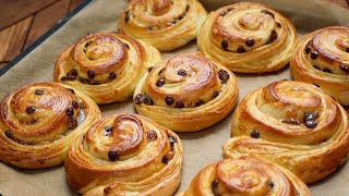 Schoko Rosinenschnecken Rezept wie vom Bäcker [upl. by Sirois]