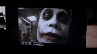 Il Cavaliere Oscuro The Dark Knight  Il video del Joker con un finto Batman come ostaggio [upl. by Iren]