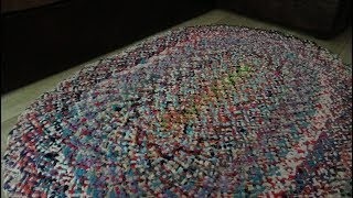 Коврик как у бабушки Как сделать коврики из старой одежды Ч 1 carpet made of knitwear [upl. by Tabina221]