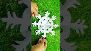 Paper cutting snowflakes Ideas ❄️ diy paperart craft art ytshorts youtubeshorts snowflakes [upl. by Andromache]