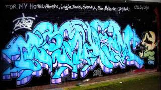 Pitbulking  Escapa graff [upl. by Eerdna]