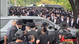 Harav Malkiel Kotler amp Harav Elya Ber Wachtfogel Arriving To The Atzeres Tefillah In Lakewood [upl. by Aeduj]