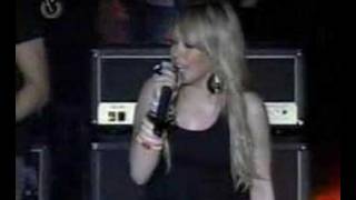 Hilary duff Live venezuela [upl. by Oicnanev]