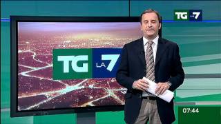 Tg La7  Edizione delle ore 0730 del 13112011 [upl. by Zelda]