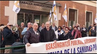 Nueva movilización contra las carencias en los ambulatorios de Barakaldo [upl. by Eliathas]