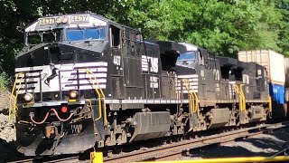 NS 4437 Leads 25P Through Jeannette PA  61524 [upl. by Martinson]