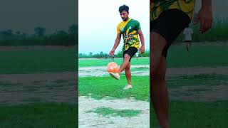 Learning Kick Ups 😜😎⚽ shorts youtube football kickups kickuptutorial juggling practice reels [upl. by Ahtnamas]