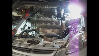 Honda Civic 96 16l D16y7 engine cyl head gasket replace pt1 [upl. by Nnaik478]