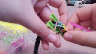 how to make Rainbow LoomSpirilla Bracelet [upl. by Shiff]