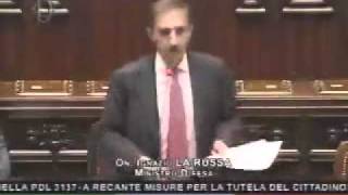 Lo scontro La Russa Fini alla Camera dei deputati [upl. by Anivlem]