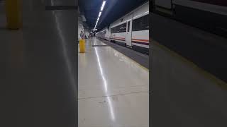 449 entrando sin servicio a BCN Sants vía 11 [upl. by Aranaj]