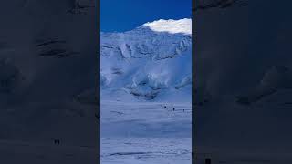 Camp 2 to the bottom of the Lhotse face to climb to camp 3 📹 luckydavewatson everest viral [upl. by Ikilisav]