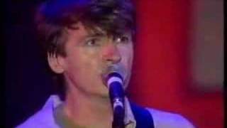 crowded house private universe live [upl. by Keenan]