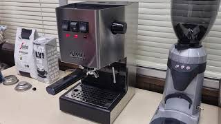 Gaggia New Classic Tutorial [upl. by Yrahk]