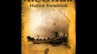 McOnak Haize berriak [upl. by Yelsgnik]