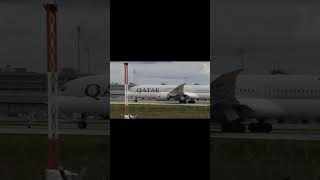 Qatar B787 landing at Munich Airport aviation planespotting airport avgeek landing airlines [upl. by Attennod986]