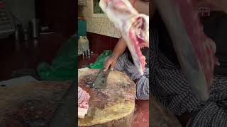 Amazing Mutton Leg Cutting By Expect Old Butcher meat goat mutton shorts [upl. by Ettecul388]