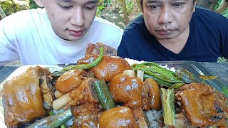 ADOBONG SITAW AT TALONG NA MAY SAHOG NA PATA [upl. by Lehcar73]