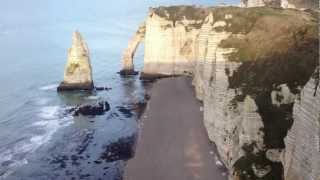 Les falaises dEtretat en Normandie HD 1080p [upl. by Eedoj]