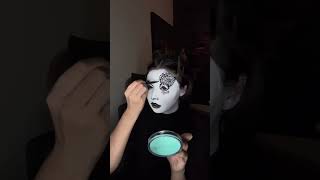 Video with fast a process uzumaki manga cosplay junjiitocollection junjiito hallowee makeup [upl. by Norabal]