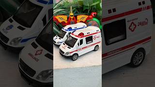 Diecast Ambulance Toy Car with Light amp Siren Sound Effects [upl. by Tombaugh]