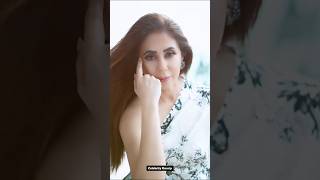 50 साल की उर्मिला आज भी बहुत ही खूबसूरत दिखती है 😱 shorts urmilamatondkar bollywood [upl. by Selie]