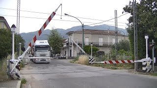 Spoorwegovergang Alife I  Railroad crossing  Passaggio a livello [upl. by Ahsel]