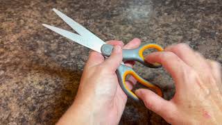 MultiPurpose Westcott Titanium Bonded Scissors Review crafting productreviews amazonfinds [upl. by Kristy257]