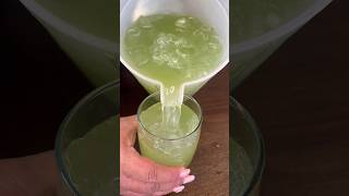 Agua fresca de apio y pepino aguafresca flip fypシ゚viral viralvideos parati [upl. by Yecac]