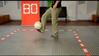 Fussballtricks an der Hochschule Bochum [upl. by Gusba]