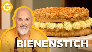 BIENENSTICH ⬛🟥🟨 TRADICIONAL PASTEL ALEMAN con Osvaldo Gross  El Gourmet [upl. by Erle]