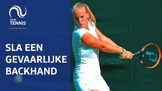 De dubbelhandige backhand als gevaarlijk wapen  KNLTB tennistips [upl. by Aicissej]