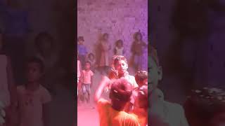 Chhota baccha ka injoy karte hue short block video  subscribe [upl. by Shipley]