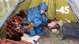 45° Solo Camping 3 Days Solo Winter Camping Adventure in the Snowstorm Bushcraft Survival Shelter [upl. by Avery]