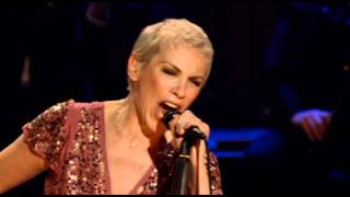 Annie Lennox  Cold Live At BBC Sessions [upl. by Auqinot]